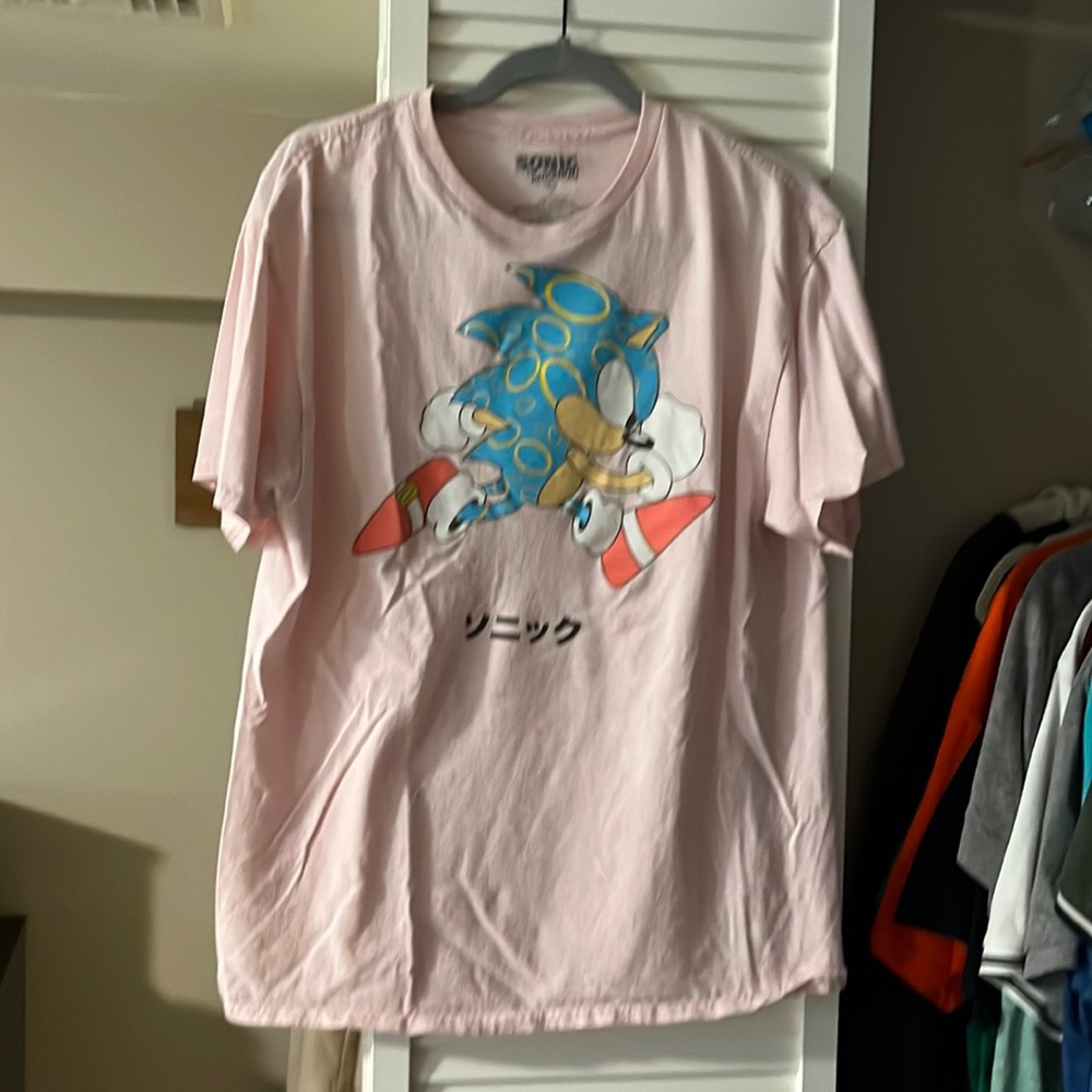 Mens Sonic tshirt